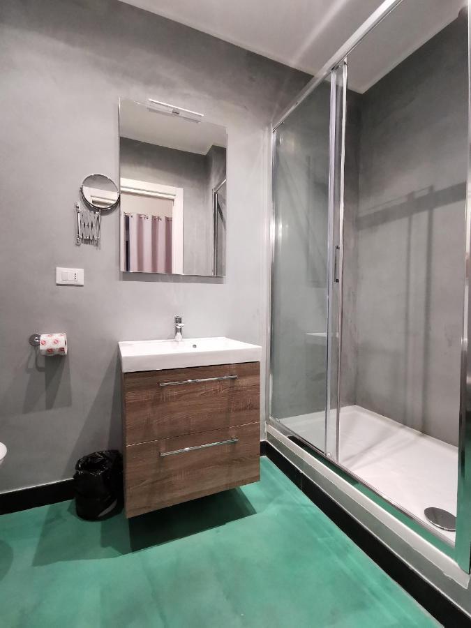 Vo Al Center Guest house Genoa